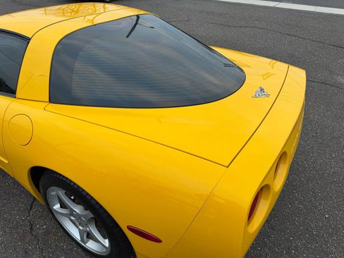 Used 2003 Chevrolet Corvette Coupe w/ Preferred Equipment Group image 35