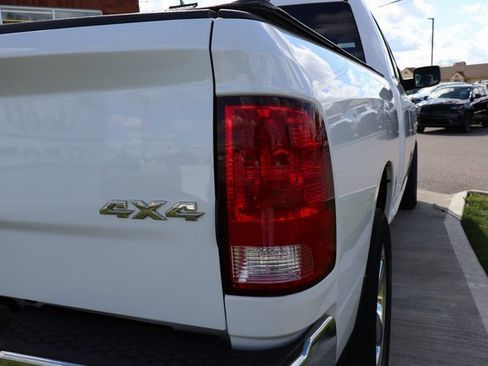 Used 2018 RAM 1500 Big Horn image 34