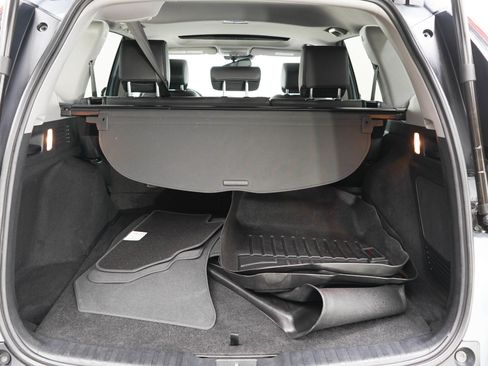 Used 2021 Honda CR-V Touring image 9