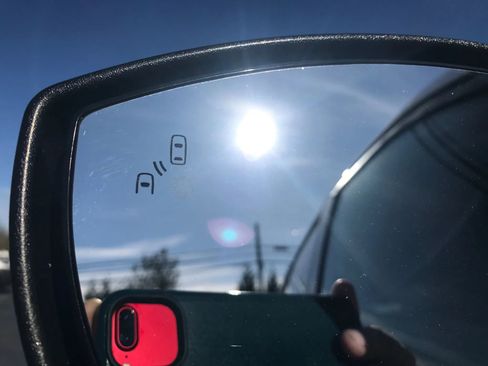 Used 2018 Ford Escape SEL w/ Ford Safe & Smart Package image 11