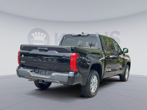 Used 2023 Toyota Tundra SR5 w/ SR5 Premium Package AWD/4WD image 8
