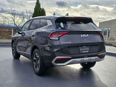 Certified 2024 Kia Sportage LX image 6