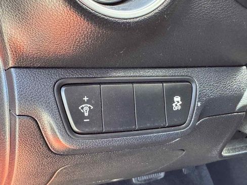 Used 2022 Kia Forte LXS FWD image 28