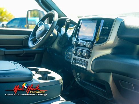 New 2026 RAM 3500 Tradesman image 10