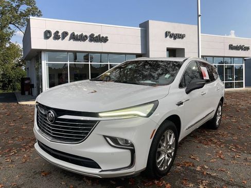 Used 2022 Buick Enclave Premium image 4