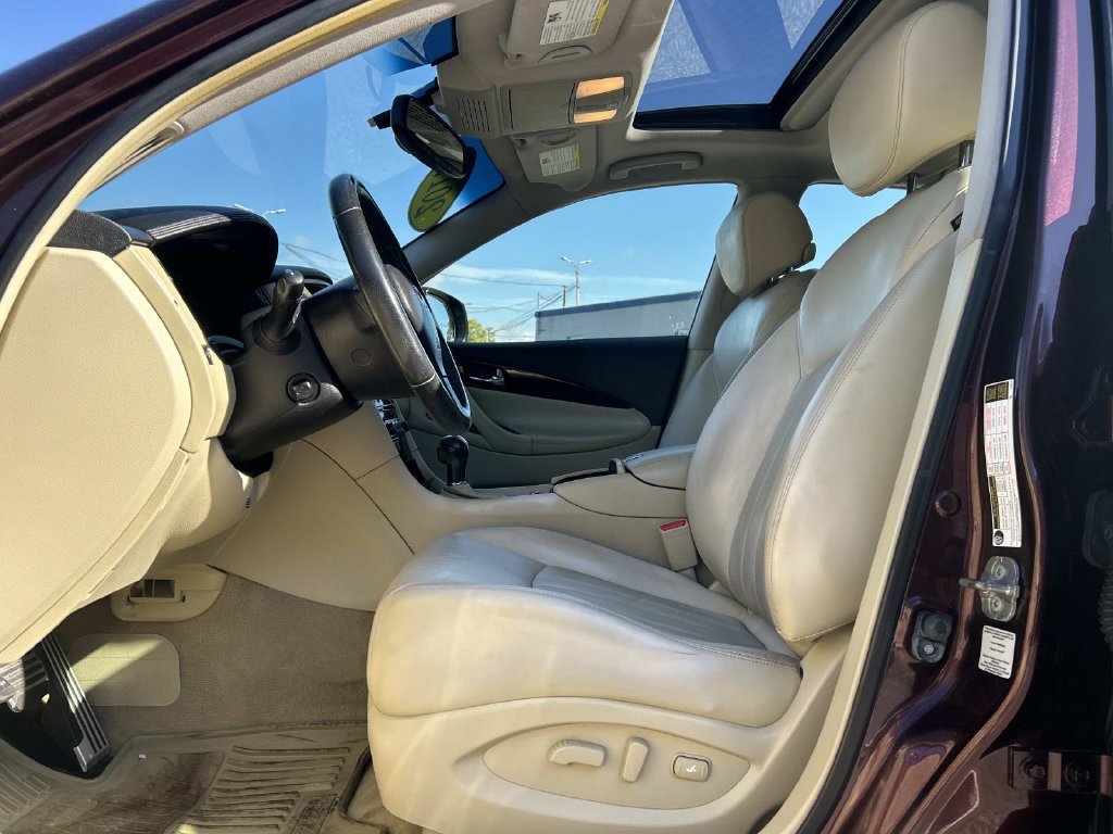 Used 2017 INFINITI QX50 AWD w/ Technology Package image 14
