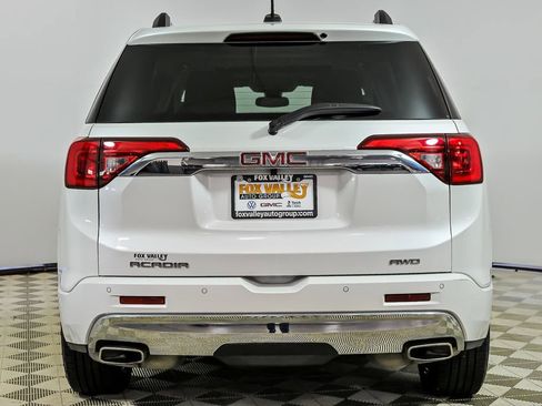 Used 2018 GMC Acadia Denali w/ Technology Package AWD/4WD image 7