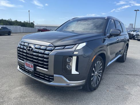 Used 2025 Hyundai Palisade Calligraphy FWD image 10