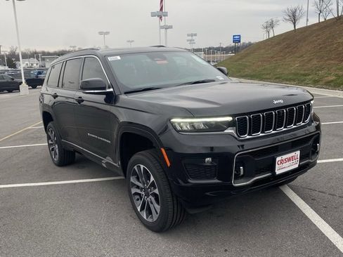 New 2025 Jeep Grand Cherokee L Overland w/ Advanced Protech Group III image 2