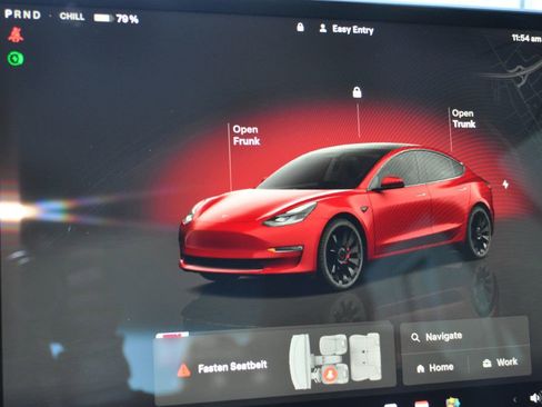 Used 2022 Tesla Model 3 Performance image 9