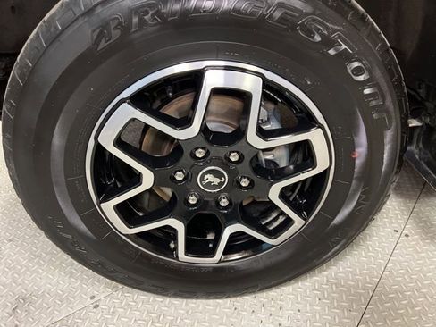 Used 2022 Ford Bronco Big Bend image 22