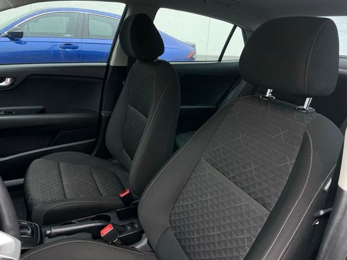 Used 2022 Kia Rio LX image 25