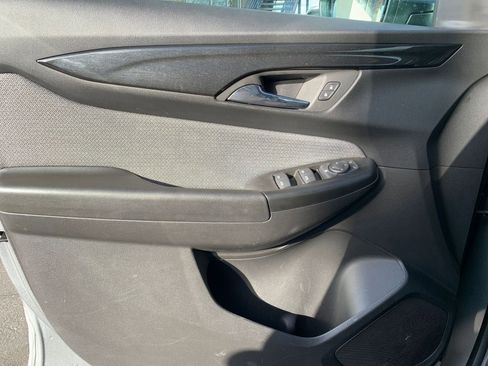 Used 2025 Chevrolet TrailBlazer LT image 20