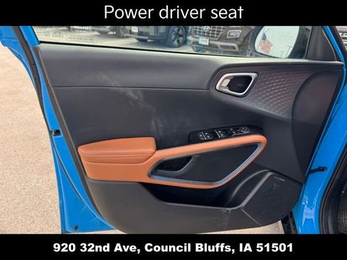 Used 2025 Kia Soul EX FWD image 17