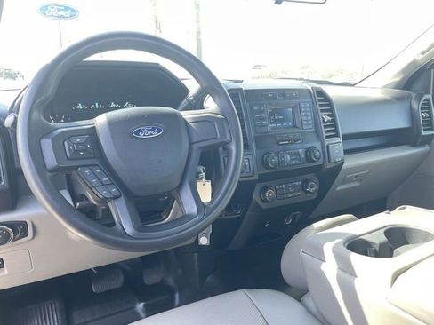 Used 2020 Ford F150 XL w/ Trailer Tow Package image 18