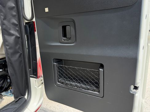Used 2022 Mercedes-Benz Sprinter 3500 image 21