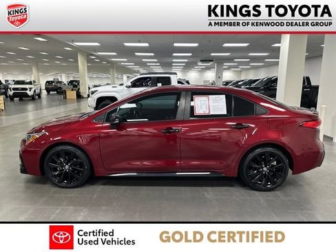 Certified 2022 Toyota Corolla SE FWD image 5