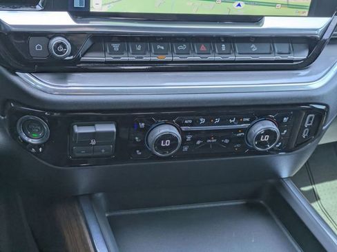 New 2026 Chevrolet Silverado 2500 High Country w/ Technology Package AWD/4WD image 21