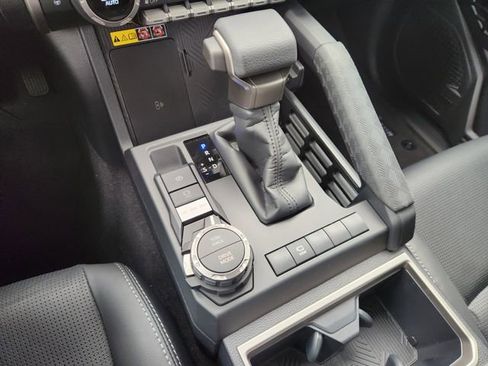 New 2026 Toyota 4Runner Limited image 19