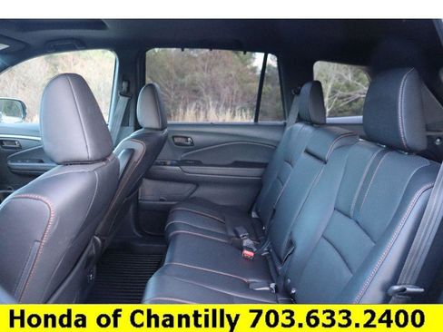 Used 2023 Honda Passport TrailSport image 28