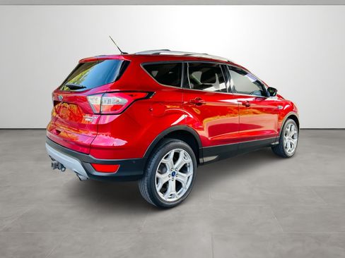 Used 2017 Ford Escape Titanium w/ Equipment Group 301A AWD/4WD image 6