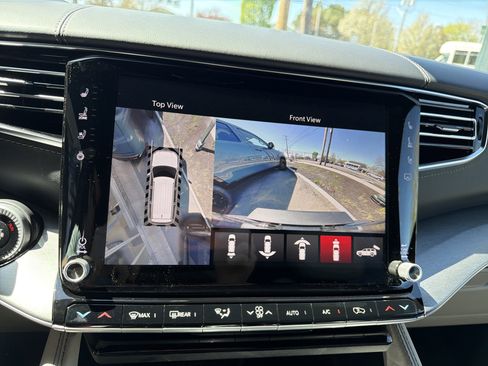 New 2026 Jeep Grand Wagoneer Limited AWD/4WD image 22