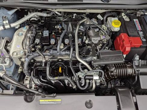 Used 2025 Nissan Sentra SV FWD image 31