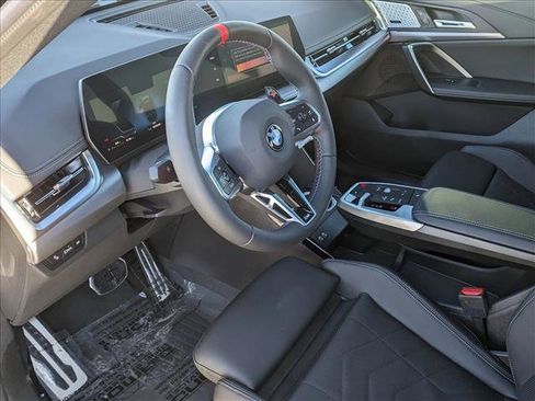 Used 2025 BMW X1 M35i image 3