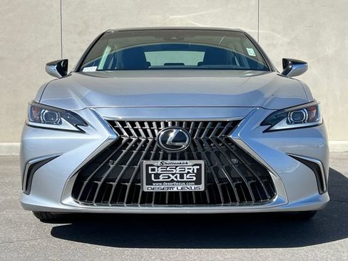 Used 2025 Lexus ES 350 w/ Premium Package FWD image 3