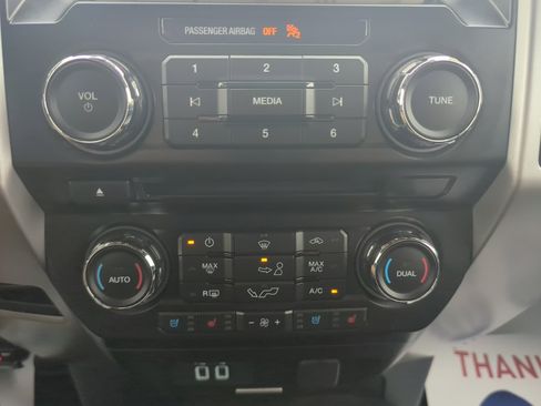 Used 2016 Ford F150 Lariat w/ Equipment Group 501A Mid image 26