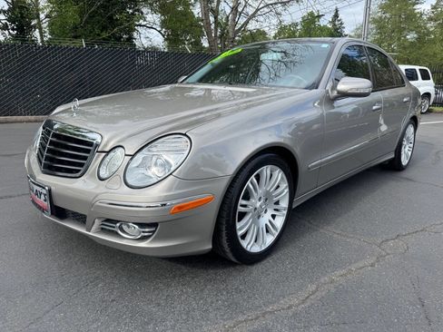 Used 2007 Mercedes-Benz E 350 Sedan image 1