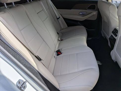 Used 2025 Mercedes-Benz GLE 350 4MATIC image 21