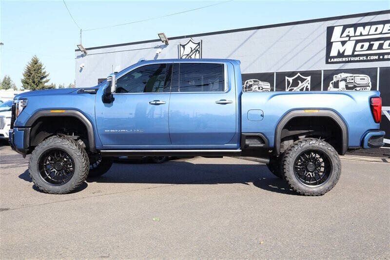 Used 2026 GMC Sierra 3500 Denali Ultimate AWD/4WD image 2
