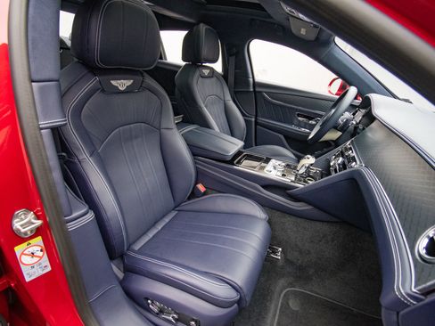 Certified 2024 Bentley Flying Spur S V8 AWD/4WD image 12