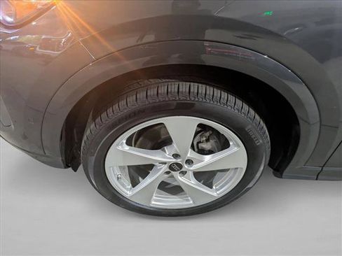 New 2025 Audi Q5 Premium Plus image 11