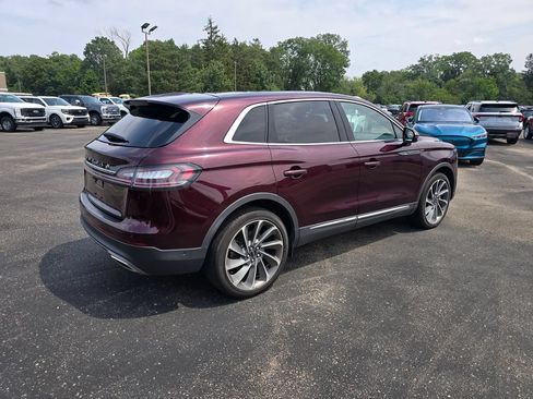 Used 2023 Lincoln Nautilus Reserve w/ Equipment Group 202A AWD/4WD image 5
