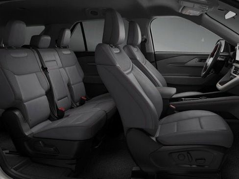 New 2026 Ford Explorer Active w/ Active Comfort Package AWD/4WD image 28