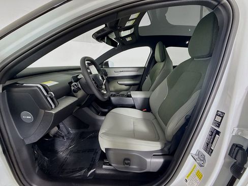 New 2026 Volvo EX30 Plus w/ Protection Package AWD/4WD image 19