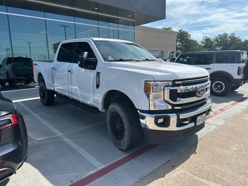 Used 2021 Ford F250 XLT w/ Tremor Off-Road Package AWD/4WD image 5