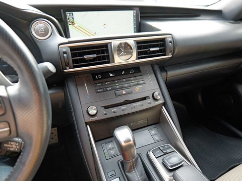 Used 2020 Lexus IS 300 F Sport image 16