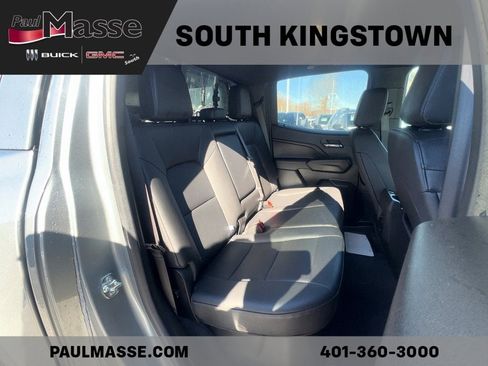 Used 2024 GMC Canyon Elevation w/ Elevation Premium Package image 8