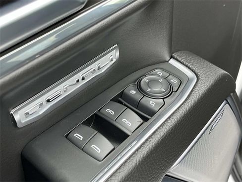 Used 2024 GMC Sierra 1500 Denali image 33