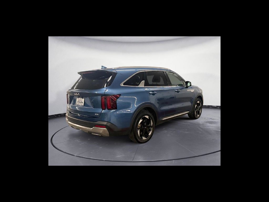 Used 2025 Kia Sorento EX AWD/4WD image 6