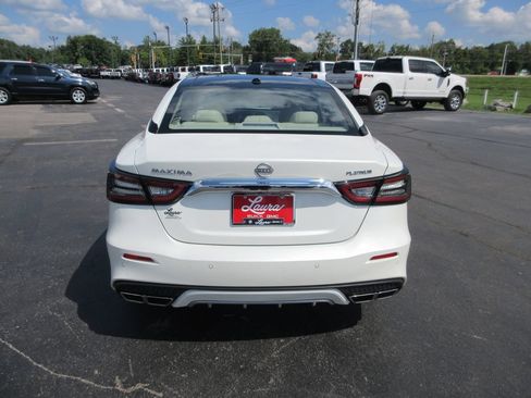 Used 2023 Nissan Maxima Platinum w/ Sport Mat Group FWD image 7
