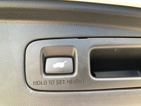 Used 2025 Honda CR-V EX-L image 28