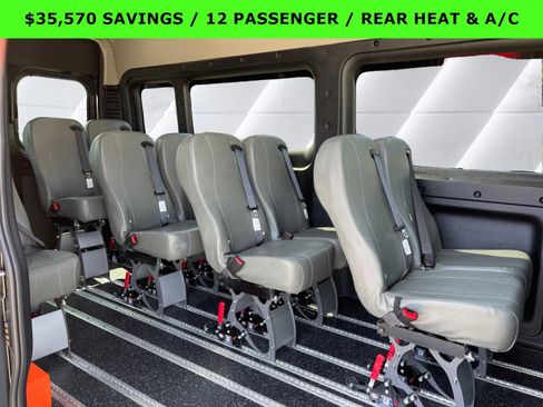 New 2024 RAM ProMaster 2500 w/ Leather Interior Group image 14