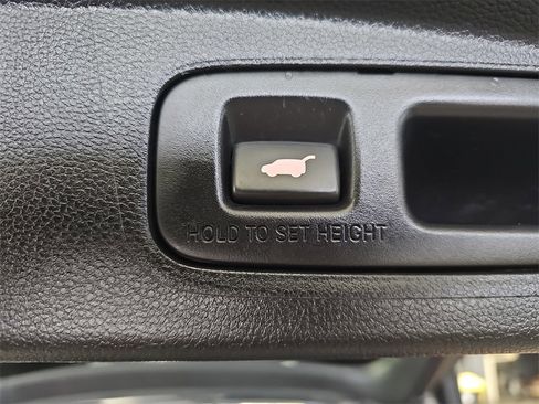 Used 2023 Honda CR-V Sport Touring image 13