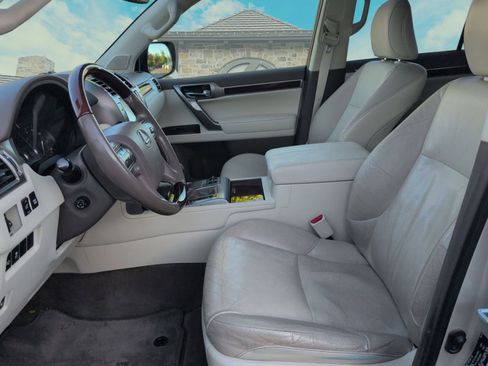 Used 2015 Lexus GX 460 image 5