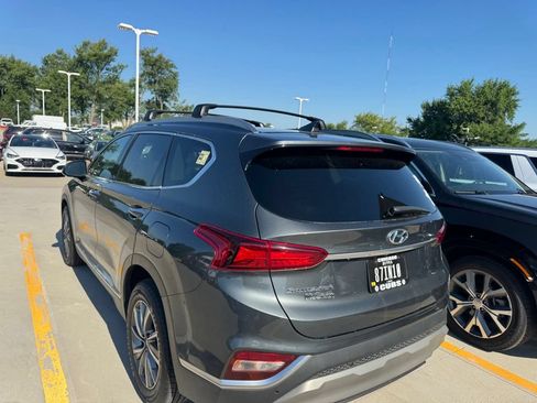 Used 2020 Hyundai Santa Fe SEL w/ Convenience + Premium Package FWD image 6