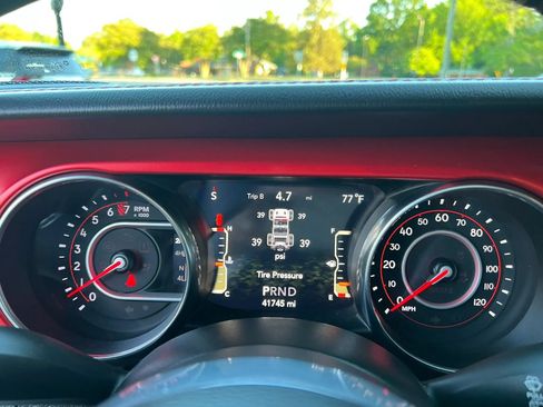 Used 2020 Jeep Wrangler Unlimited Rubicon AWD/4WD image 17